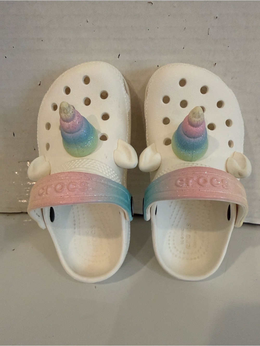 CROCS Kids White Clogs with Pastel Rainbow Unicorn Horn (sz10)